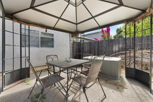 746 Tahoe St, Manteca, CA 95337