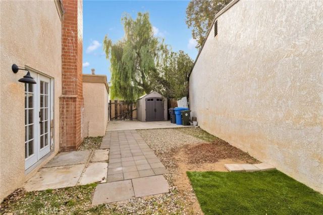 2040 Princeton, Barstow, CA 92311