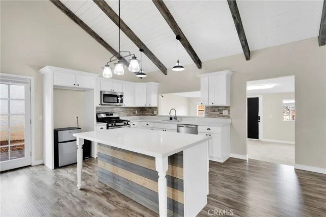 2040 Princeton, Barstow, CA 92311