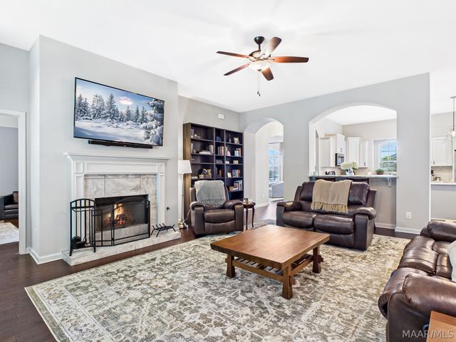 729 Charlemont Lane, Montgomery, AL 36117