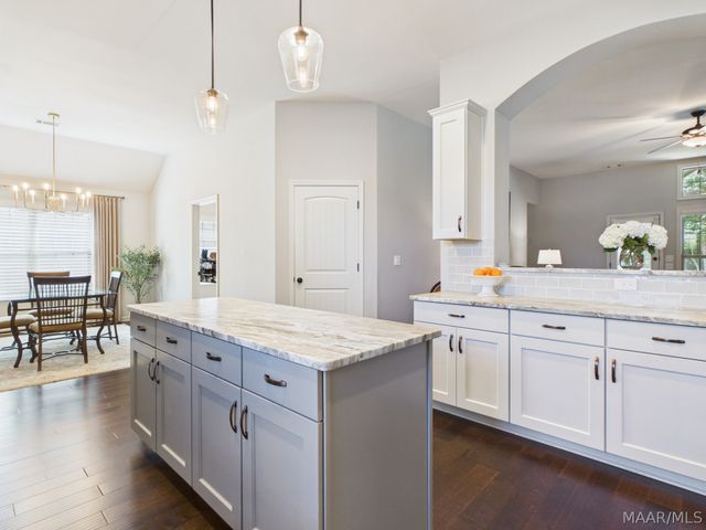 729 Charlemont Lane, Montgomery, AL 36117
