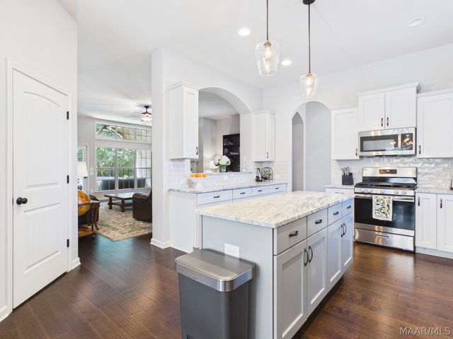 729 Charlemont Lane, Montgomery, AL 36117
