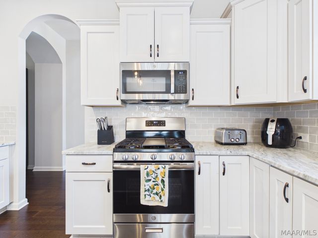 729 Charlemont Lane, Montgomery, AL 36117