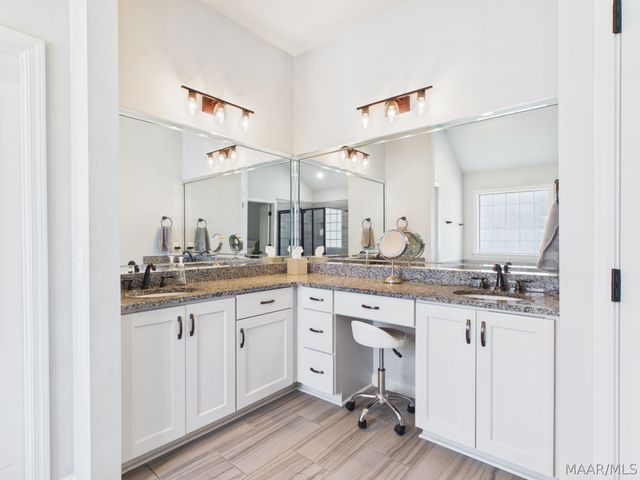 729 Charlemont Lane, Montgomery, AL 36117