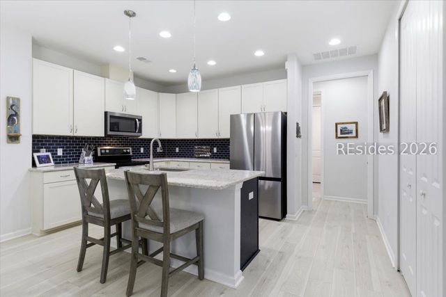 650 Parrot Ave, Hardeeville, SC 29927