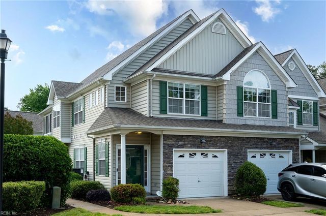 1702 Sawgrass LN, Portsmouth, VA 23703