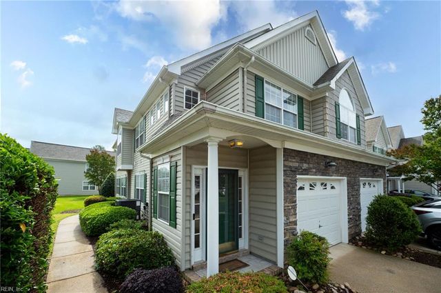 1702 Sawgrass LN, Portsmouth, VA 23703
