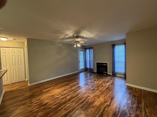 418 Granville Court, Atlanta, GA 30328