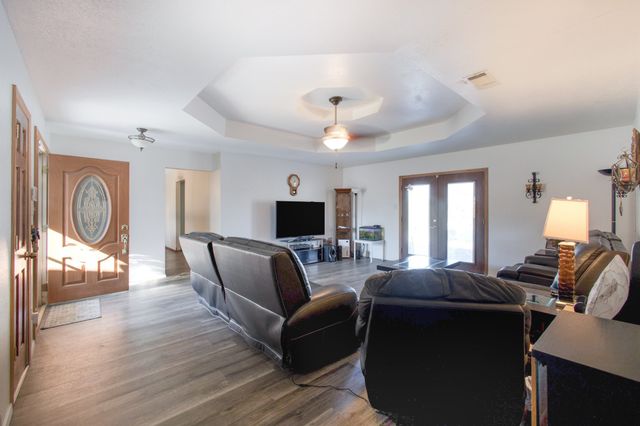 8901 Eastview Drive, Crandall, TX 75114