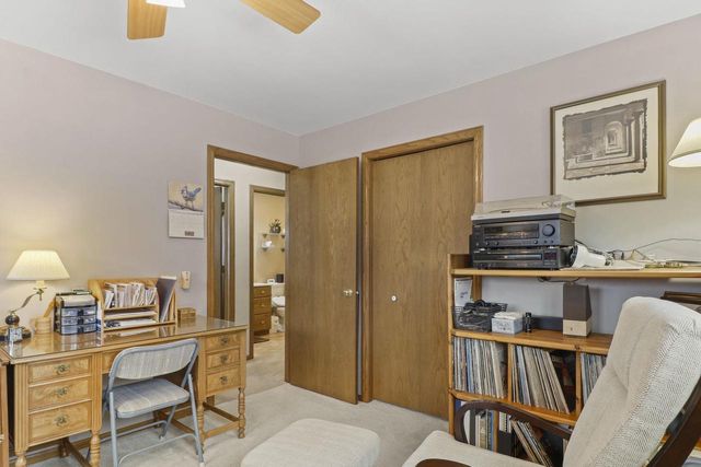 E10471 Pine Circle, Prairie Du Sac, WI 53578