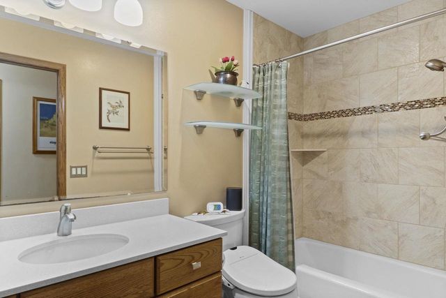 E10471 Pine Circle, Prairie Du Sac, WI 53578