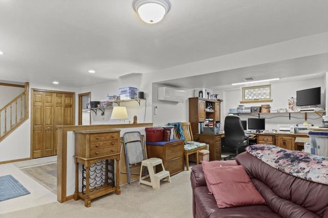 E10471 Pine Circle, Prairie Du Sac, WI 53578