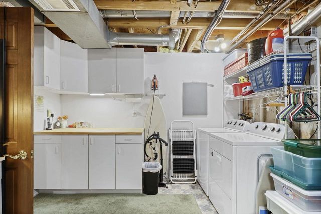 E10471 Pine Circle, Prairie Du Sac, WI 53578