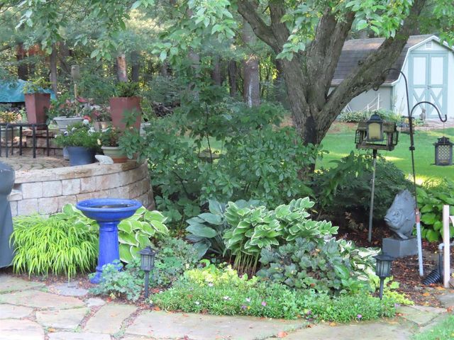 E10471 Pine Circle, Prairie Du Sac, WI 53578