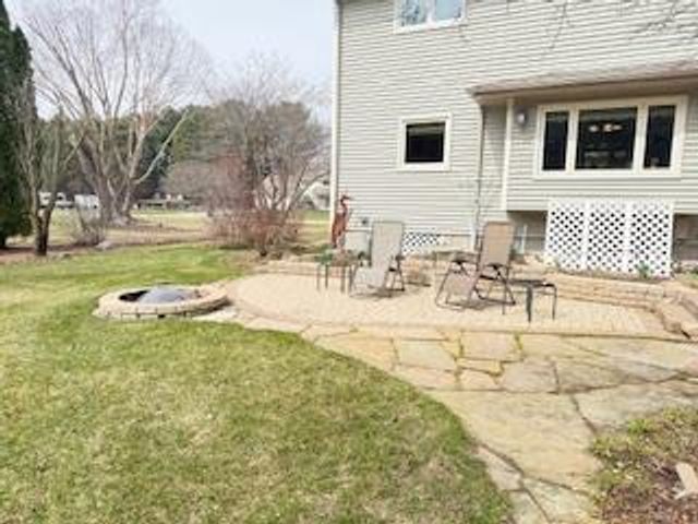 E10471 Pine Circle, Prairie Du Sac, WI 53578