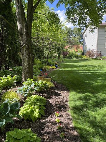 E10471 Pine Circle, Prairie Du Sac, WI 53578