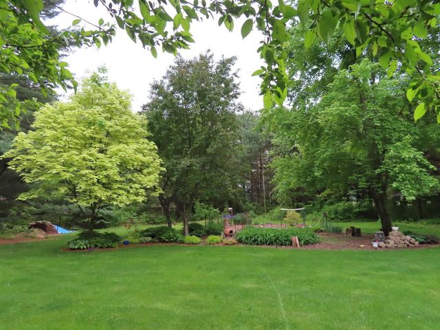 E10471 Pine Circle, Prairie Du Sac, WI 53578