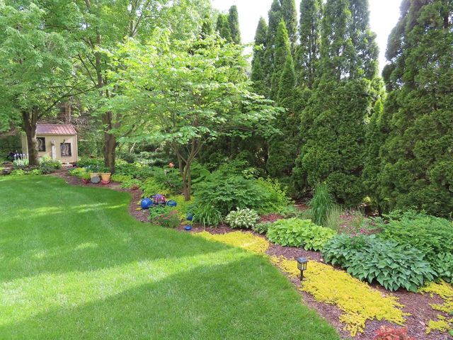 E10471 Pine Circle, Prairie Du Sac, WI 53578