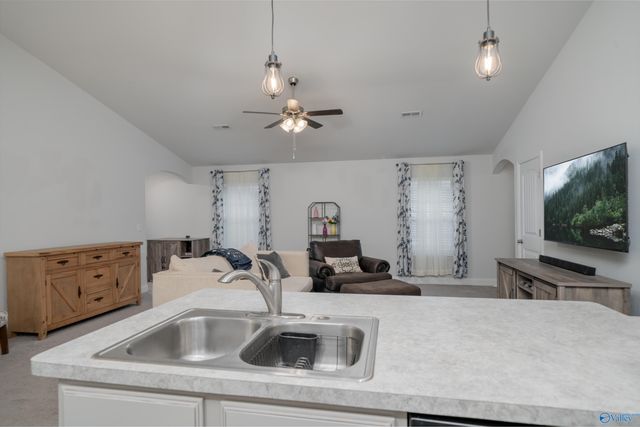 155 Brooklawn Drive, Harvest, AL 35749