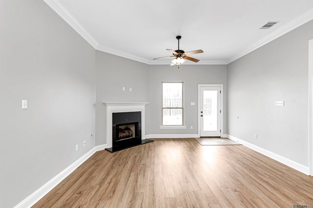 39350 St Charles Ave, Gonzales, LA 70737