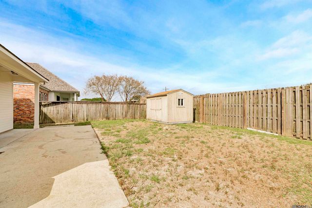 39350 St Charles Ave, Gonzales, LA 70737