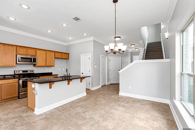 39350 St Charles Ave, Gonzales, LA 70737