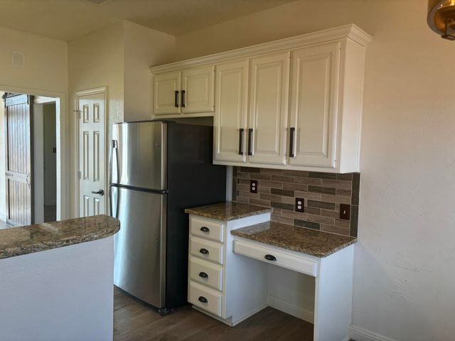 6 N Rim Road, Ransom Canyon, TX 79366