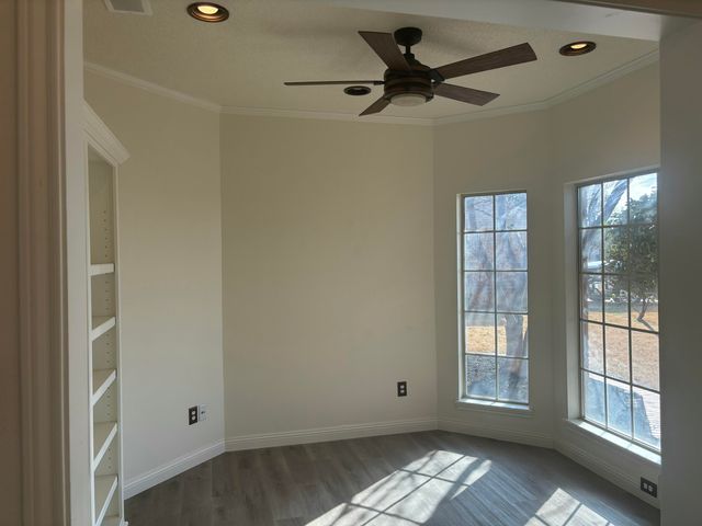 6 N Rim Road, Ransom Canyon, TX 79366