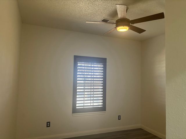 6 N Rim Road, Ransom Canyon, TX 79366