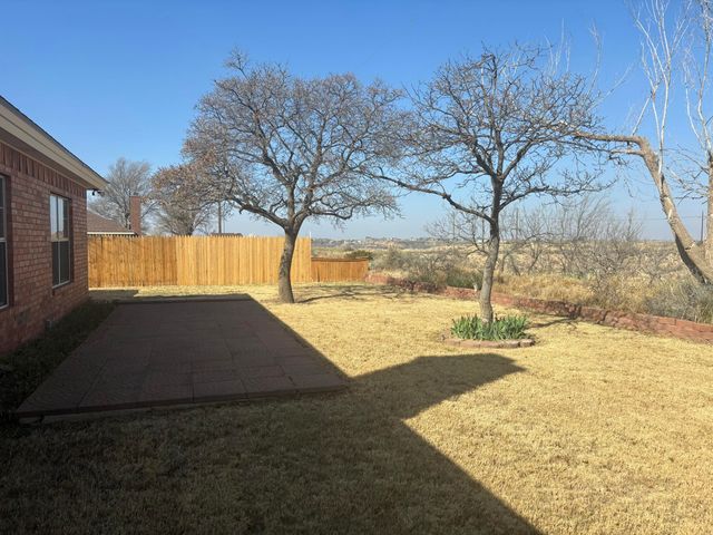 6 N Rim Road, Ransom Canyon, TX 79366