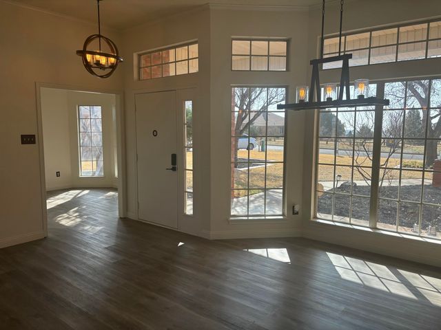 6 N Rim Road, Ransom Canyon, TX 79366