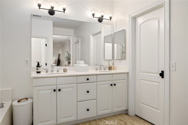 1767 Seth Loop W, Upland, CA 91784