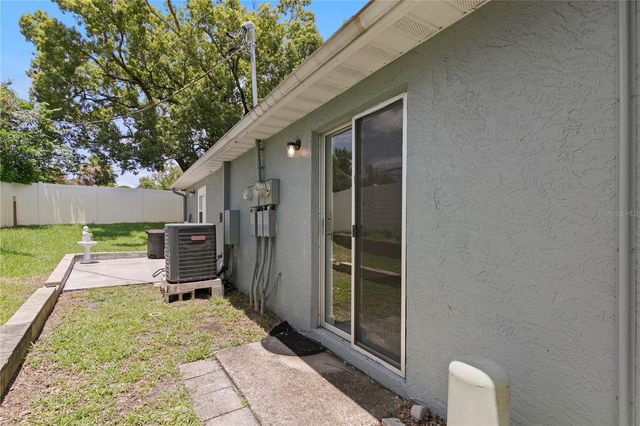 6225 ELMHURST DRIVE 6225, New Port Richey, FL 34653