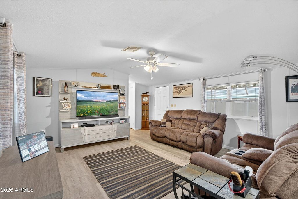 Image 4 of property listing at 9828 E PUEBLO Avenue 34, Mesa, AZ 85208