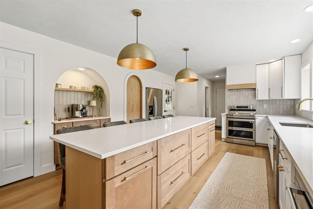 6352 143rd Avenue, Holland, MI 49423