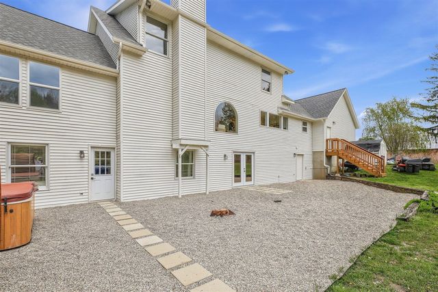 6352 143rd Avenue, Holland, MI 49423
