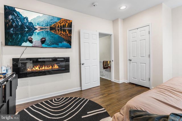 6908 OGONTZ AVE, Philadelphia, PA 19138