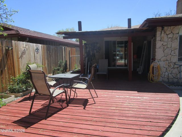 908 Ivy Street, Carson City, NV 89703