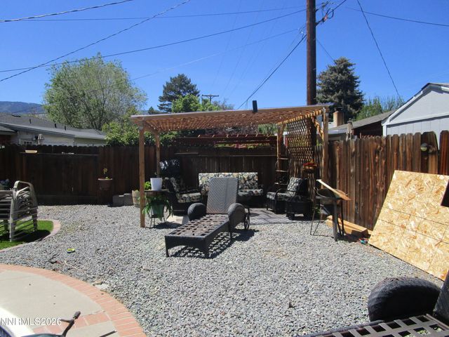 908 Ivy Street, Carson City, NV 89703