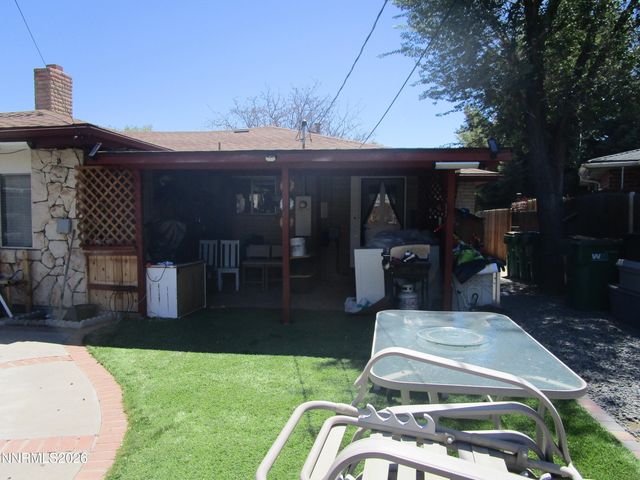 908 Ivy Street, Carson City, NV 89703