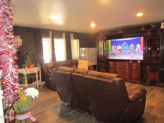 908 Ivy Street, Carson City, NV 89703