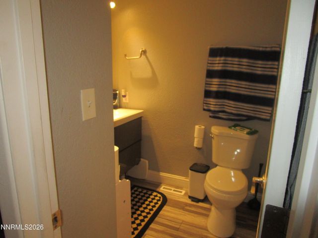 908 Ivy Street, Carson City, NV 89703
