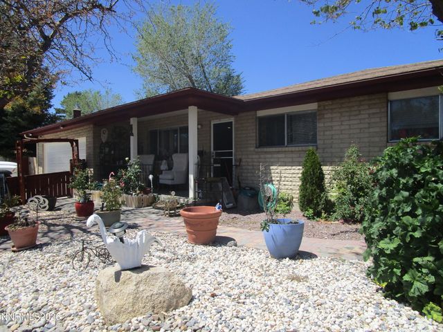 908 Ivy Street, Carson City, NV 89703