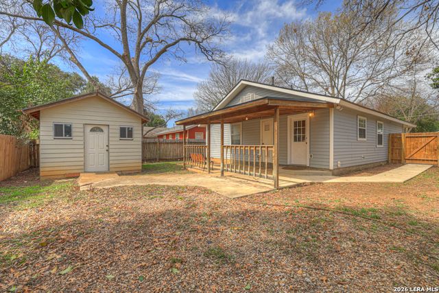 313 Armstrong, San Marcos, TX 78666