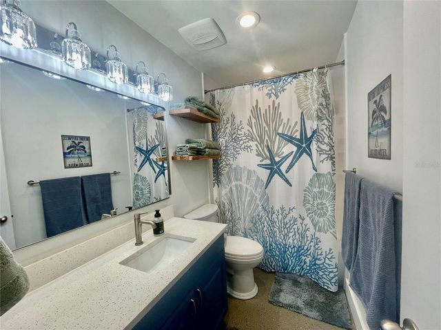 7050 SUNSET WAY 19, St Pete Beach, FL 33706