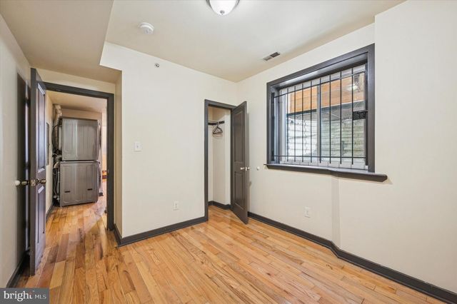 1812 W MONTGOMERY AVE, Philadelphia, PA 19121