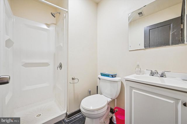 1812 W MONTGOMERY AVE, Philadelphia, PA 19121