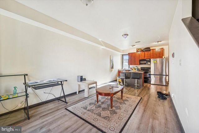 1812 W MONTGOMERY AVE, Philadelphia, PA 19121