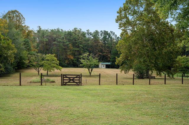 7283 Kingston Rd, Fairview, TN 37062