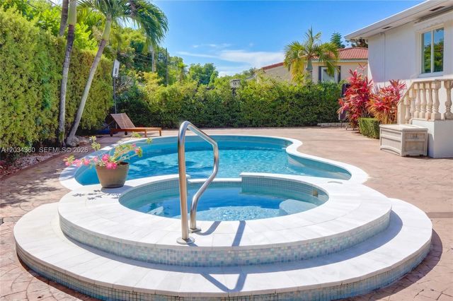 2131 SW 82nd Place, Miami, FL 33155